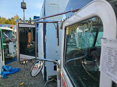 Peterbilt 386 Left Mirror