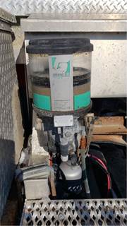 Mack Pinnacle CHU613 for a 2015 Mack CHU613