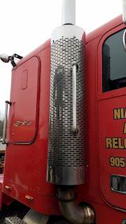 Cummins M11 Muffler Shield for a 1996 Freightliner FLD120