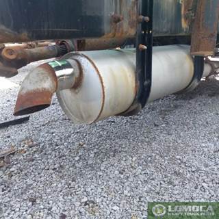 Cummins ISB Muffler for a 2006 Kenworth T300