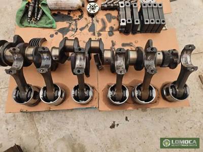 Volvo VED12 Piston / Rod for a 2012 Volvo VNL