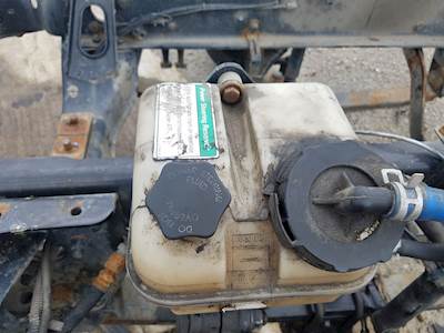 Freightliner Cascadia 125 Power Steering Reservoir