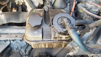 Freightliner Cascadia 125 Power Steering Reservoir