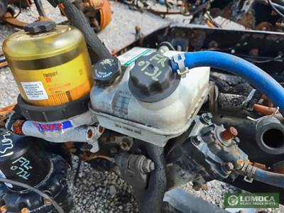 Freightliner Cascadia 125 Power Steering Reservoir