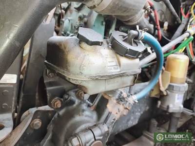 Freightliner Columbia 120 Power Steering Reservoir