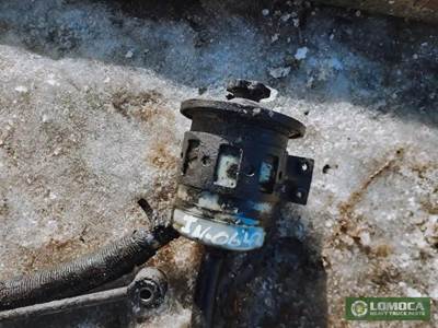 International 9400i Power Steering Reservoir