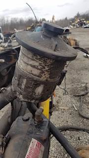 International 9900i Power Steering Reservoir
