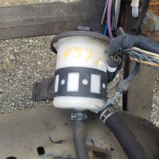 International 9900i Power Steering Reservoir