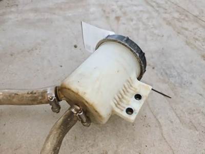 International HX620 Power Steering Reservoir