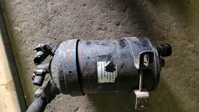 Mack Granite CV713 Power Steering Reservoir for a 2003 Mack CV713 Granite