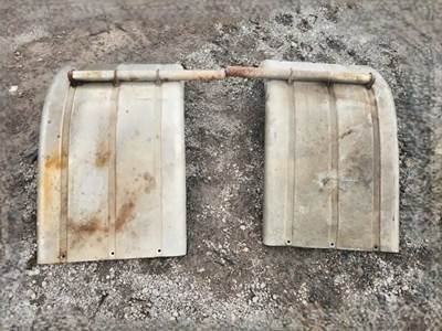 Peterbilt 567 Quarter Fender