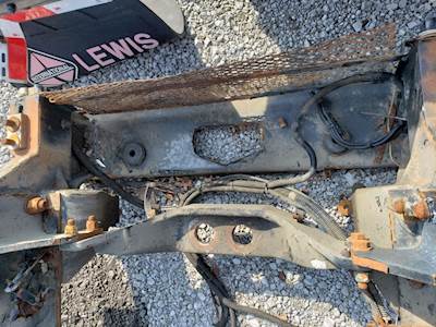 Kenworth T800 Radiator Frame