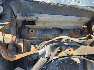 Kenworth T800 Radiator Frame