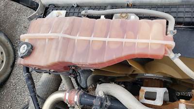 Freightliner Cascadia 125 Radiator Overflow Bottle / Surge Tank