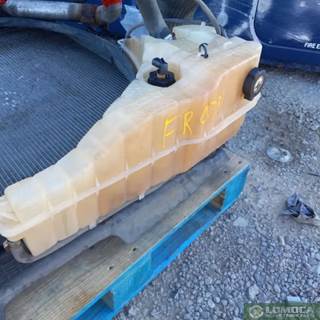 Freightliner Cascadia 125 Radiator Overflow Bottle / Surge Tank
