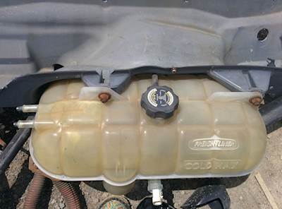 Freightliner Columbia 112 Radiator Overflow Bottle / Surge Tank