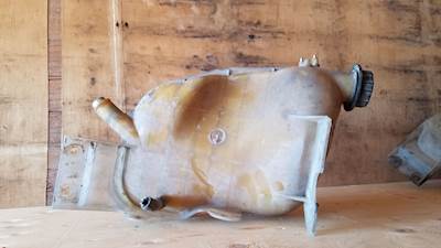 International DuraStar 4300 Radiator Overflow Bottle / Surge Tank