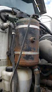 Peterbilt 335 Radiator Overflow Bottle / Surge Tank