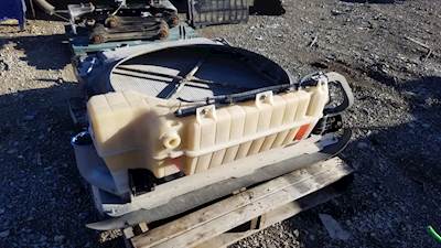 Volvo VHD Radiator Overflow Bottle / Surge Tank