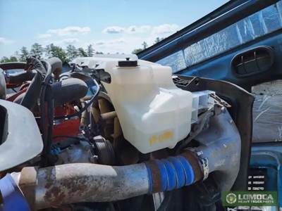 Volvo VNL Radiator Overflow Bottle / Surge Tank