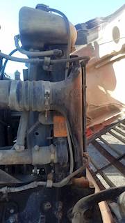 Ford LT9513 Radiator for a 1997 Ford LT9513 LOUISVILLE 113