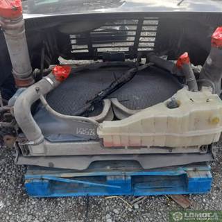 Freightliner Cascadia 125 Radiator