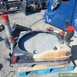 Freightliner Cascadia 125 Radiator