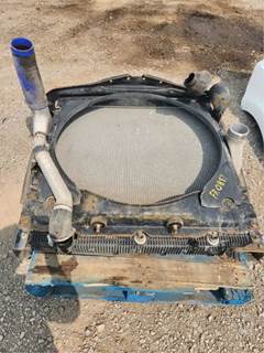 Freightliner Cascadia 126 Radiator