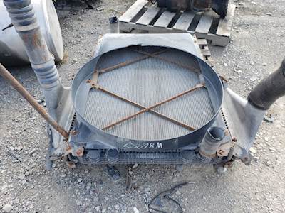 Freightliner Columbia 120 Radiator