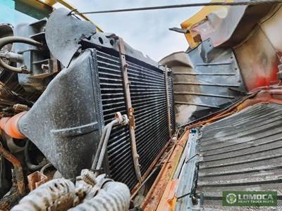 International 7600 Radiator