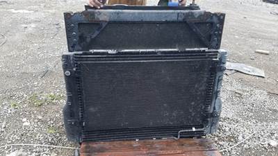 Kenworth T680 Radiator