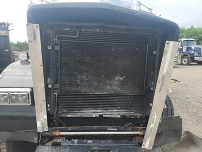 Kenworth W900 Radiator