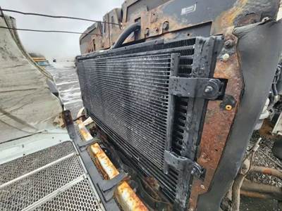 Peterbilt 330 Radiator