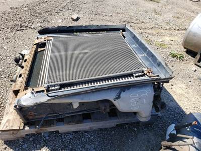 Peterbilt 378 Radiator