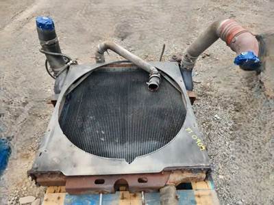 Peterbilt 379 Radiator