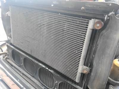 Volvo VNL Radiator