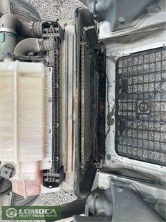 Volvo VNL Radiator