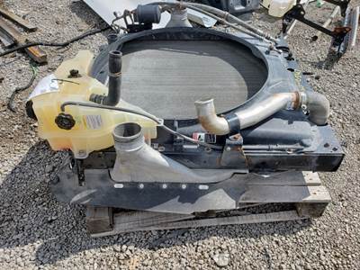 Western Star 5700 Radiator