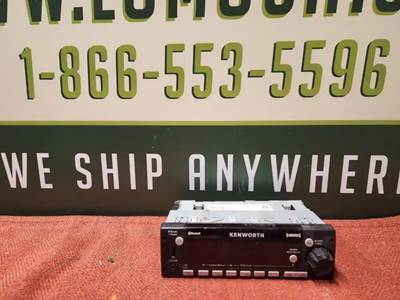 Kenworth W900 Radio