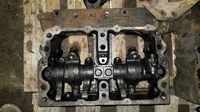 Cummins N14 Rocker Arm for a 1999 International 9900I