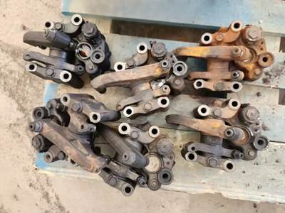 Paccar MX-13 Rocker Arm for a 2015 Peterbilt 389