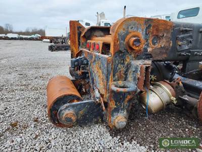 Mack Granite GU813 Roll Off Truck