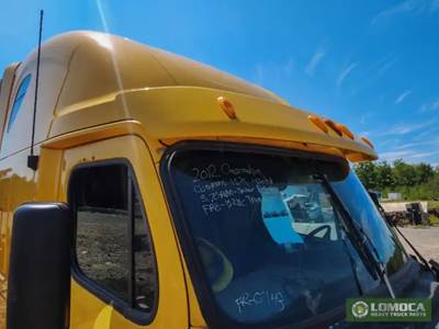 Freightliner Cascadia 125 Roof Fairing