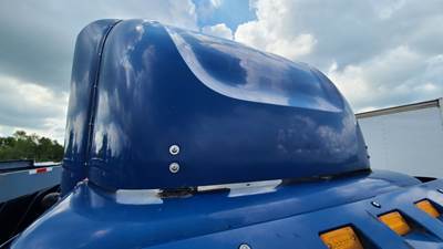 Freightliner Columbia 120 Roof Fairing