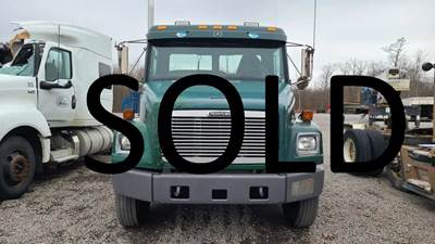 Freightliner FL80 Salvage Truck