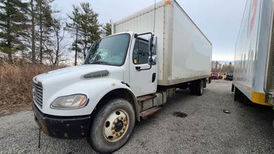 Freightliner M2 106 Salvage Truck