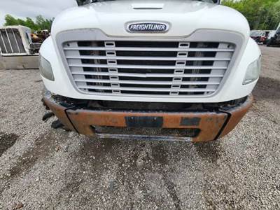 Freightliner M2 106 Salvage Truck