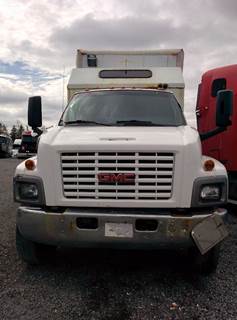 GMC C7500 Salvage Truck