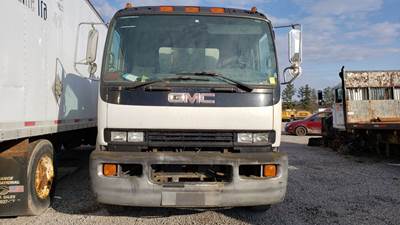 GMC T8500 Salvage Truck