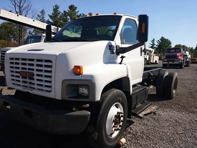 GMC TopKick Salvage Truck